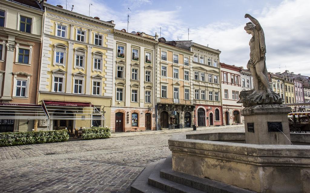 Romantic Apartments- In Historical Center Lviv Szoba fotó