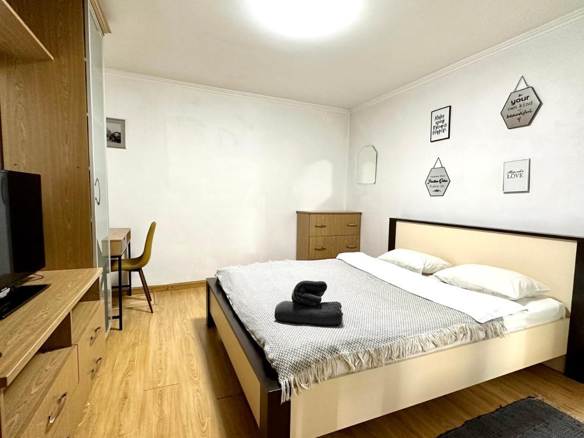 Romantic Apartments- In Historical Center Lviv Kültér fotó